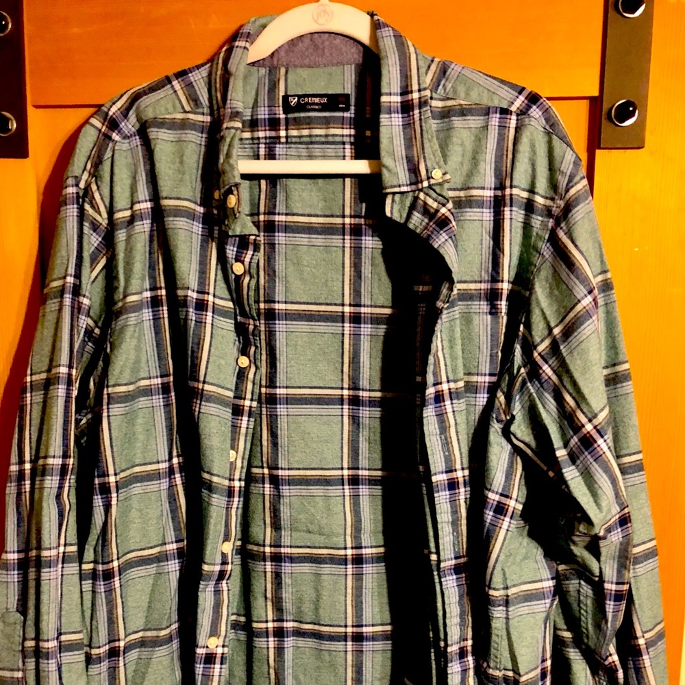 Casual button shirt